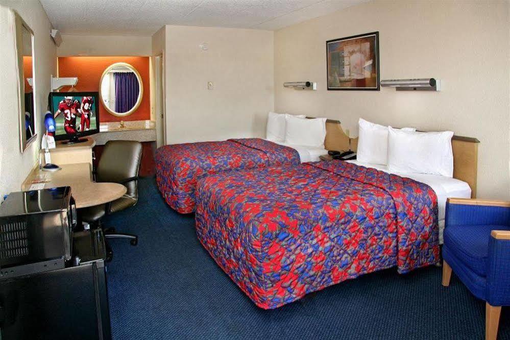 Red Roof Inn Cleveland - Mentor/ Willoughby Dış mekan fotoğraf